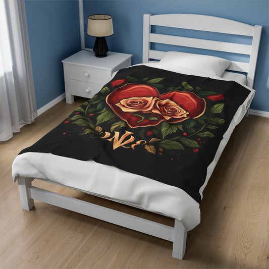 Black & Red Hearts - Velveteen Plush Blanket