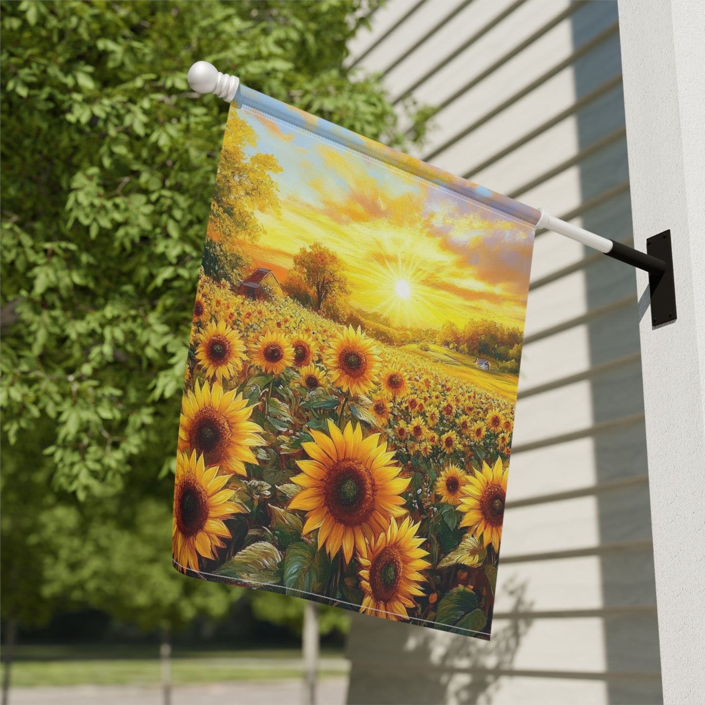 Sunflower Garden Flag - Vibrant Seasonal Decor for Home and Garden